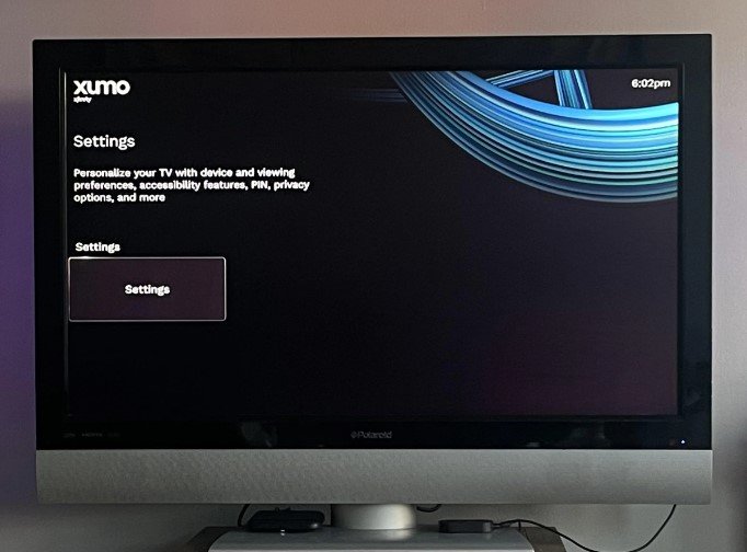 Xumo Box Keeps Turning Off My TV